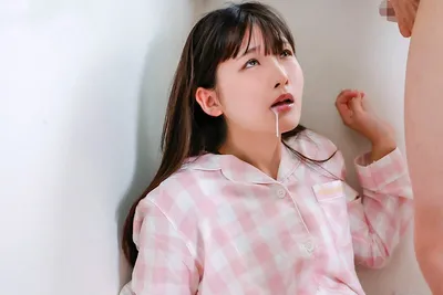 Anh trai ghen khi em người yêu có bạn gái nên luôn bắt em ấy làm tình