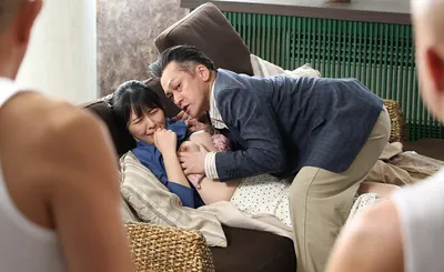 Chồng yêu có sở thích quái lạ là “bị vợ cắm sừng”