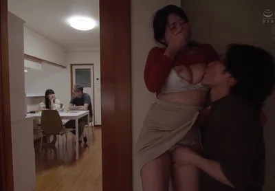 Má trộm nhìn cô vợ anh xã con gái xxx nào ngờ con rể nhìn thấy