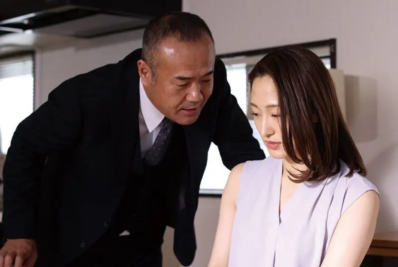 Chồng dính bẫy của quản lý mất cô vợ lúc nào không hề hay biết